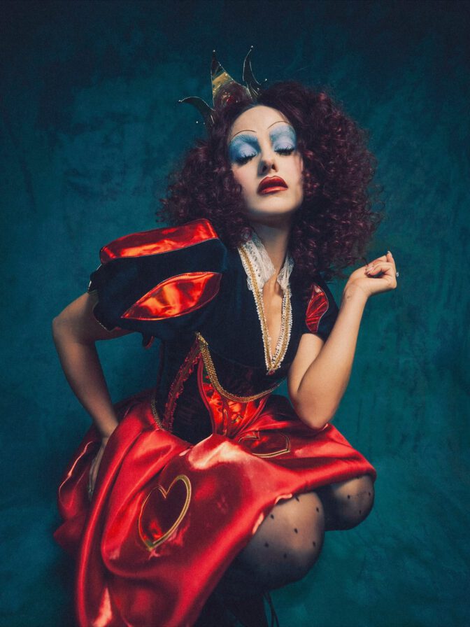 Madelaine Petsch Camila Mendes Halloween Cibelle Levi