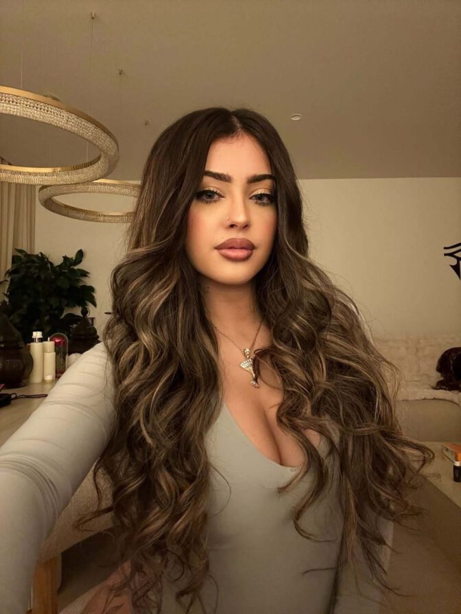 Malu Trevejo Sexy Cleavage Bodysuit Curves