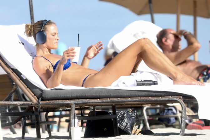 Nina Agdal Blue Bikini Miami Hot Beach Body
