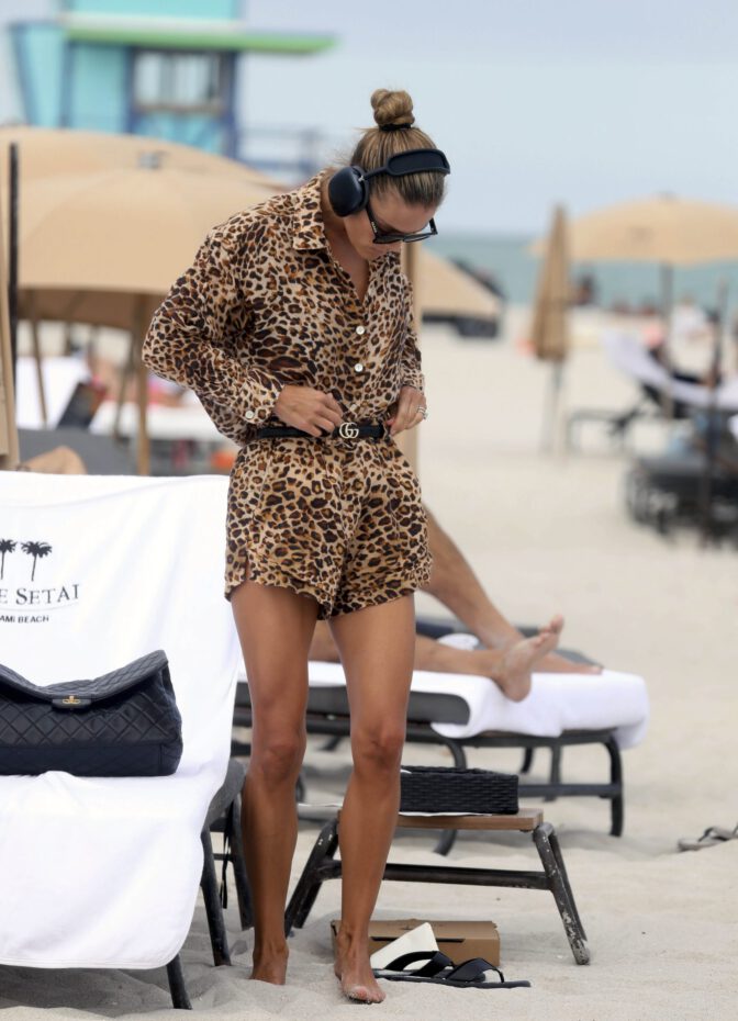 Nina Agdal Blue Bikini Miami Hot Beach Body