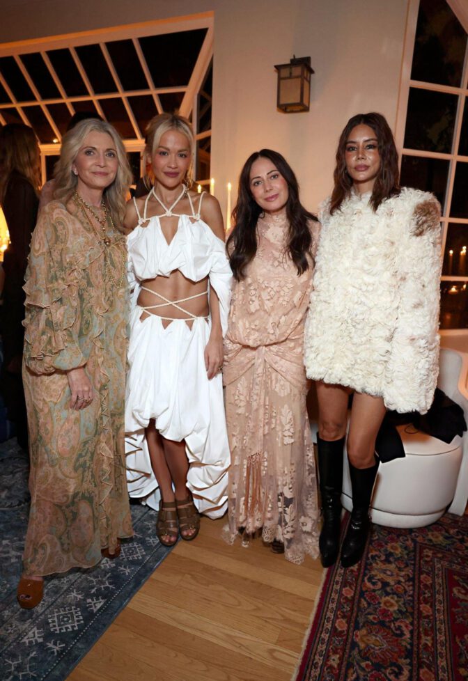 Rita Ora Zimmermann La Party Abs Midriff Curve Flaunt