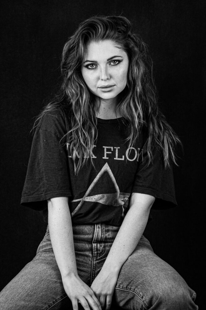 Samantha Hanratty Topless Chris Labadie Nude Photoshoot