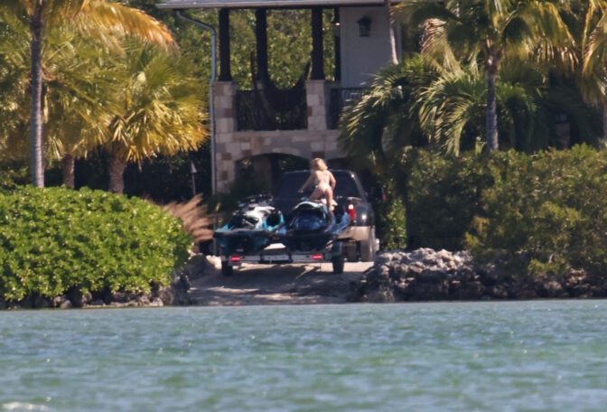 Sydney Sweeney Bikini Booty Florida Jet Ski Paparazzi