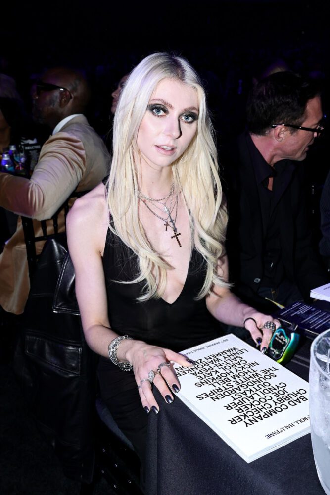 Taylor Momsen Nipples See Through Lace Dress Rock Hall