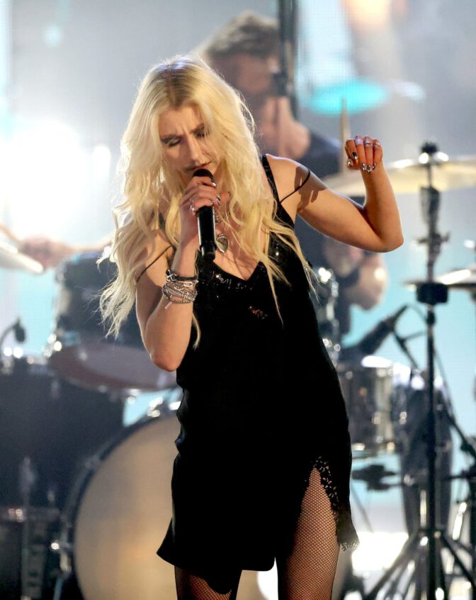 Taylor Momsen Nipples See Through Lace Dress Rock Hall