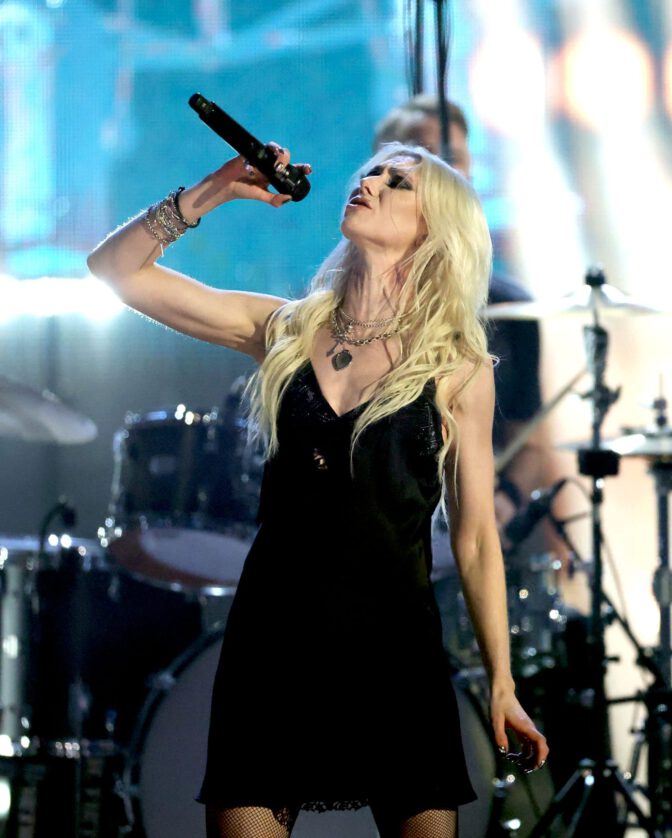 Taylor Momsen Nipples See Through Lace Dress Rock Hall