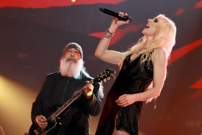 Taylor Momsen Nipples See Through Lace Dress Rock Hall