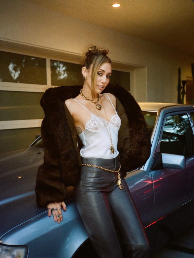 Miley Cyrus Sexy