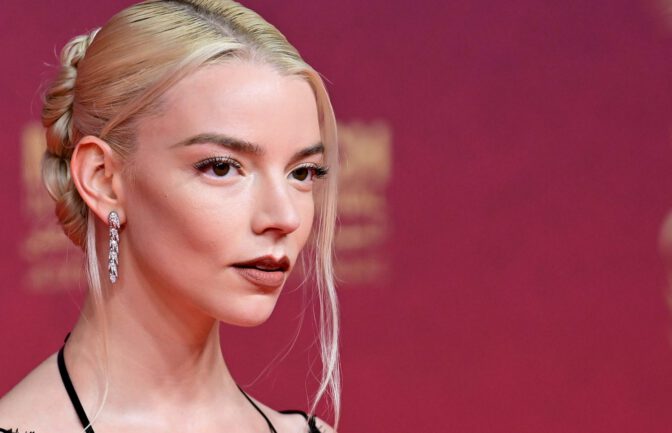 Anya Taylor Joy Sexy See Through Lace Dress Marrakech