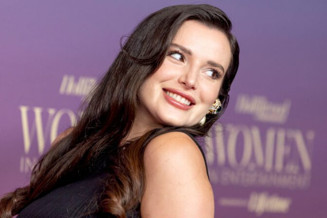 Bella Thorne Busty Black Women In Entertainment Gala