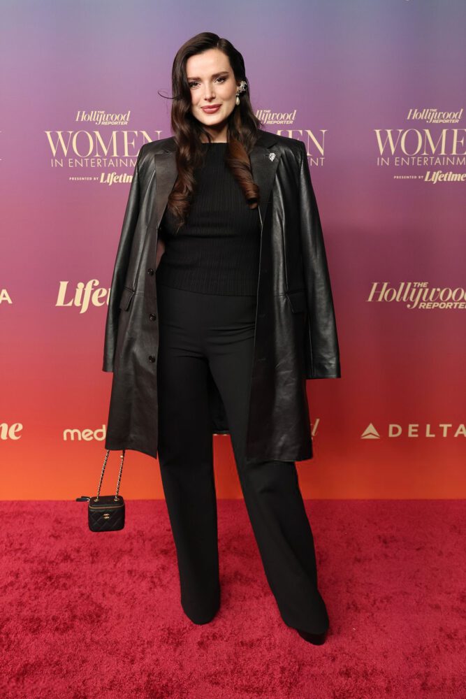 Bella Thorne Busty Black Women In Entertainment Gala