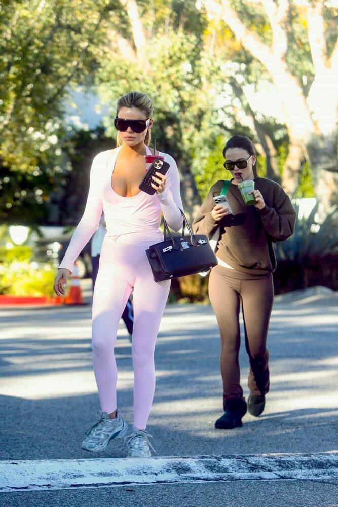 Brooks Nader Cameltoe Cleavage Tight Pink Leggings Beverly Hills