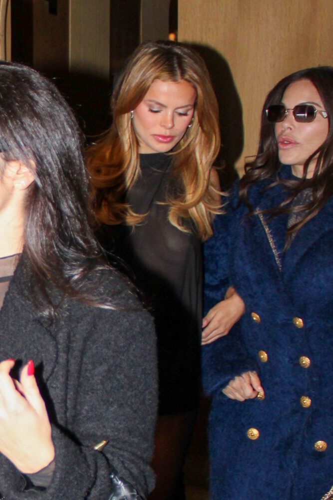 Brooks Nader Nipples Exposed Nsfw Sheer Top Alba La