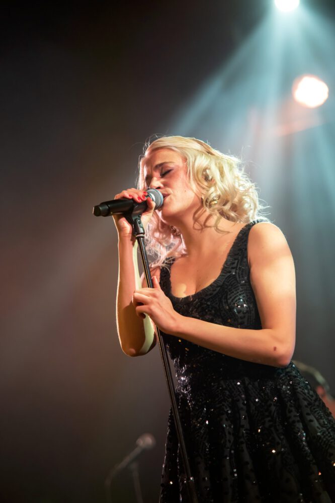 Pixie Lott Cleavage Legs Black Sequin Mini Union Chapel