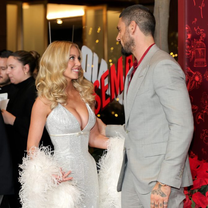 Sydney Sweeney Boobs Sexy Red Carpet Housemaid Premiere