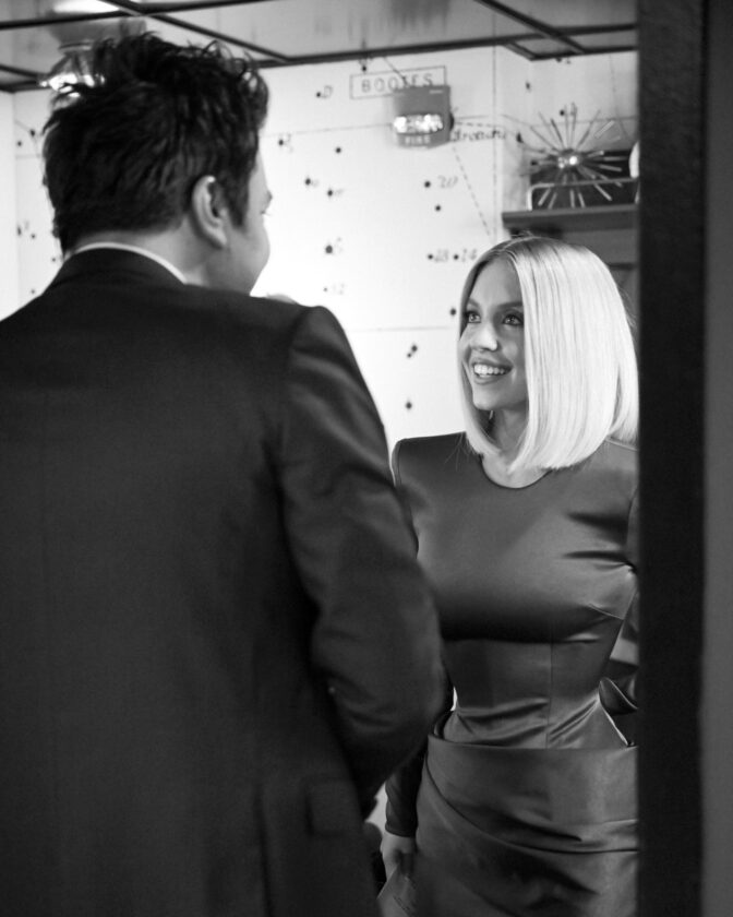 Sydney Sweeney Tight Red Dress Tonight Show Curves