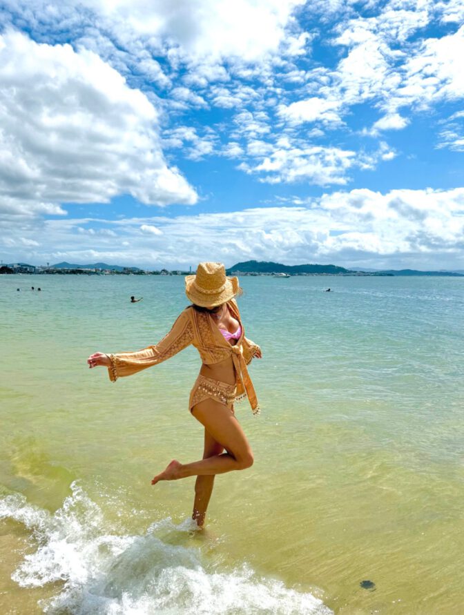 Alessandra Ambrosio Sexy