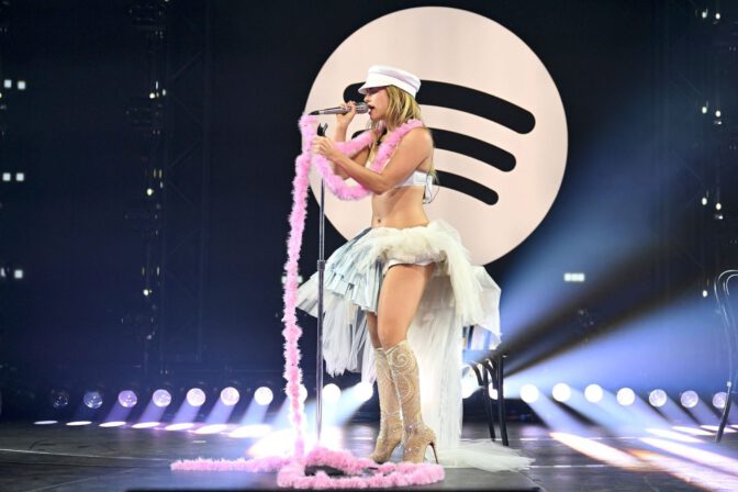 Addison Rae Diamond Bra Spotify Hot Performance