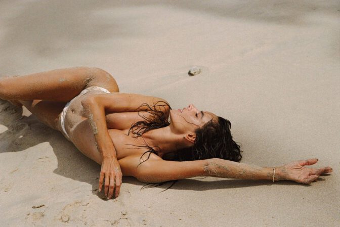 Alessandra Ambrosio Nude Wet Ass Boobs Lavarice