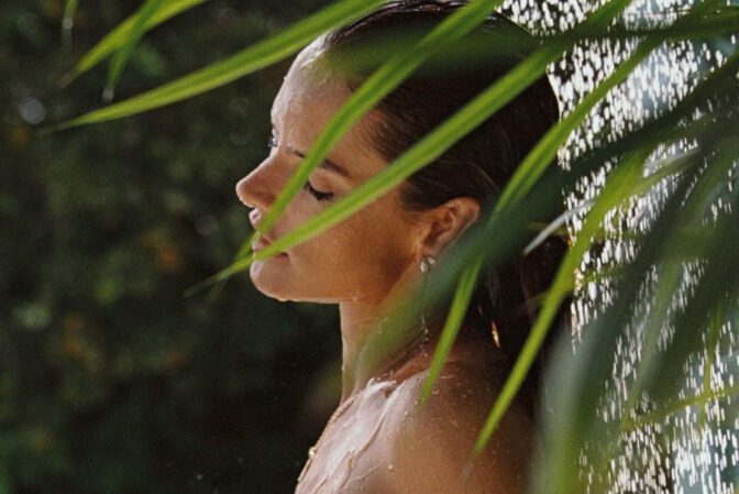 Alessandra Ambrosio Nude Wet Ass Boobs Lavarice
