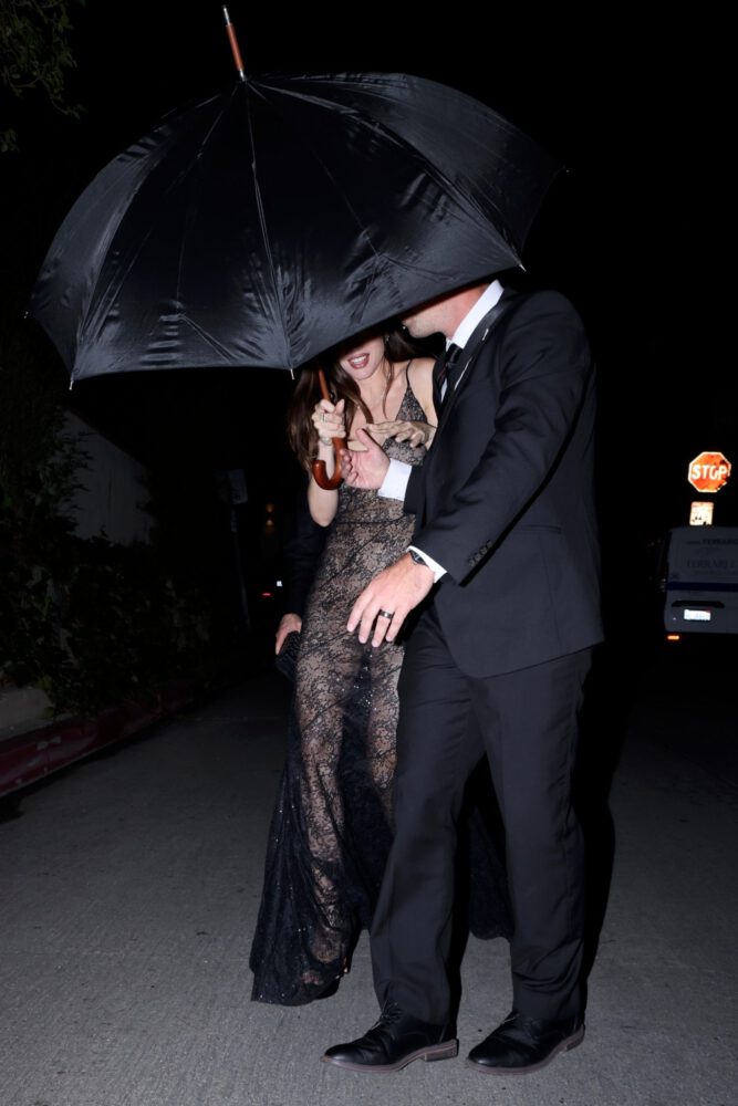 Ana De Armas Naked Lace Dress Golden Globes