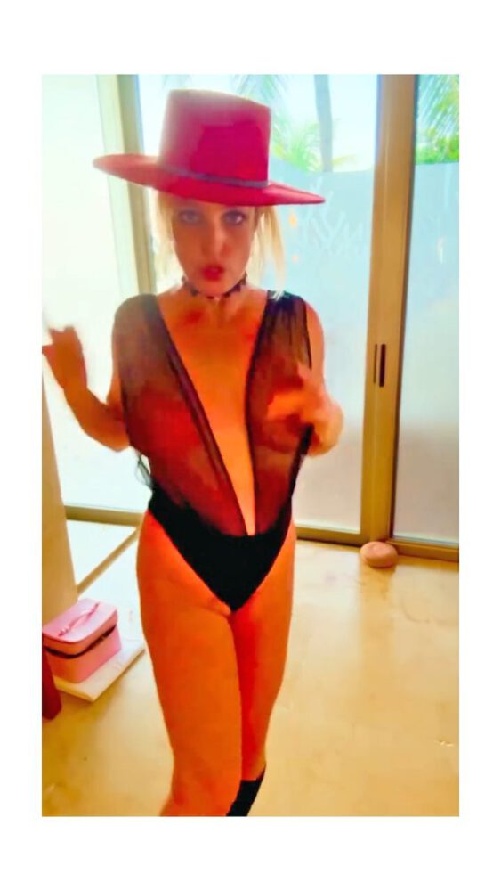 Britney Spears Uncensored See Through Nip Slip