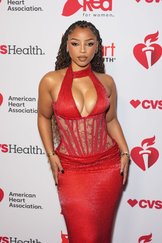 Chloe Bailey Cleavage Red Corset Nyc