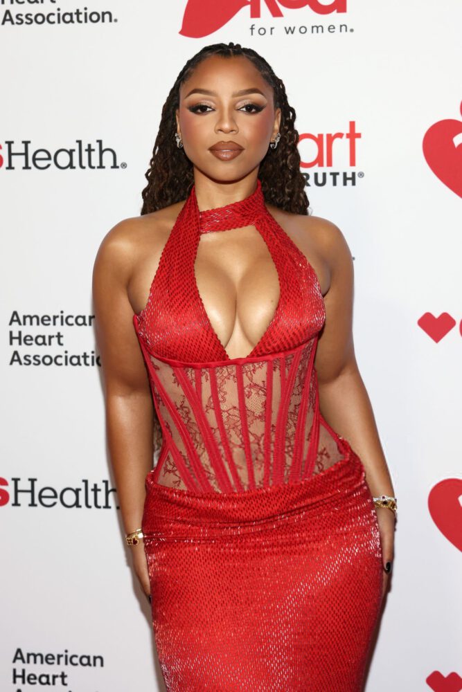 Chloe Bailey Cleavage Red Corset Nyc