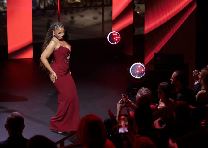 Chloe Bailey Cleavage Red Corset Nyc