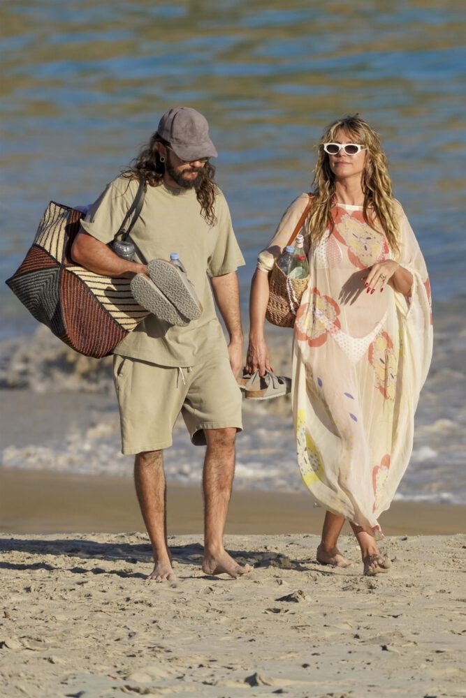 Heidi Klum Topless St Barts Bare Breasts