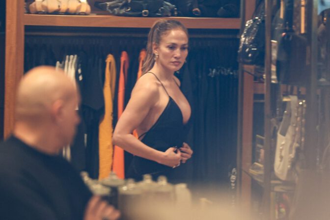 J Lo Sexy Cleavage Black Dress Curves