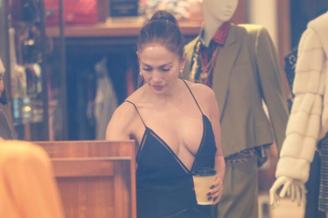 J Lo Sexy Cleavage Black Dress Curves
