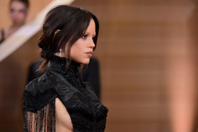 Jenna Ortega Golden Globes Side Boob Exposed
