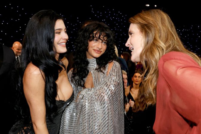 Kylie Jenner Busty Lace Dress Critics Choice Awards