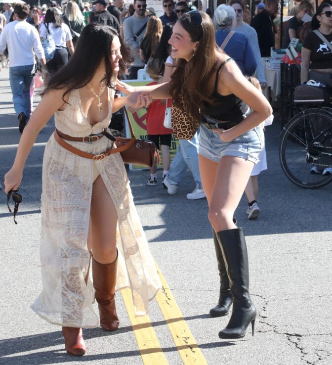 Rachel Pizzolato Natasha Blasick Busty Farmers Market