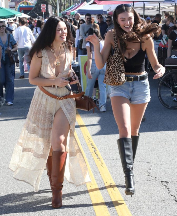 Rachel Pizzolato Natasha Blasick Busty Farmers Market