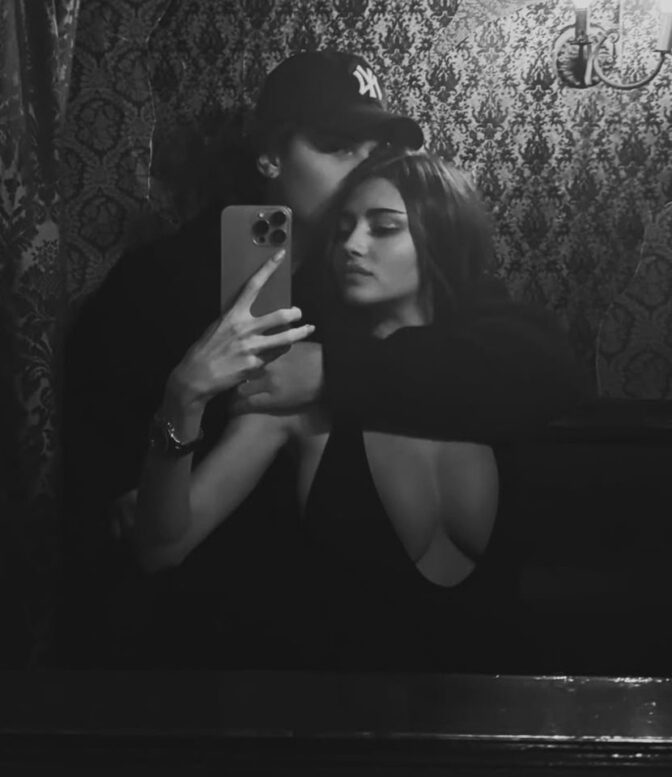 Leni Klum Boobs Cleavage
