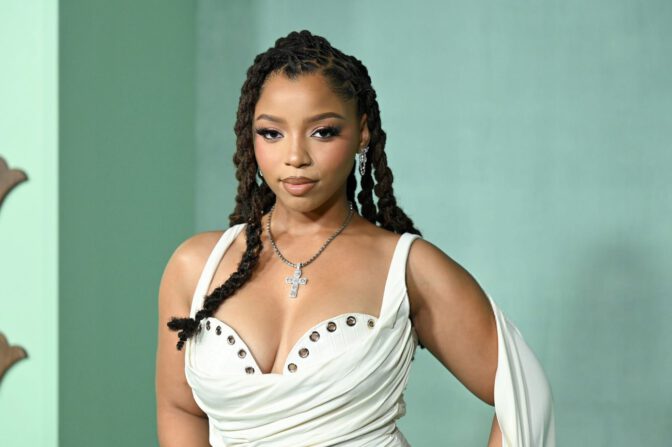 Chloe Bailey Curves Busty Gala Look Red Carpet