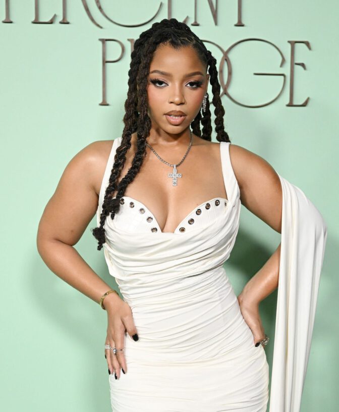 Chloe Bailey Curves Busty Gala Look Red Carpet