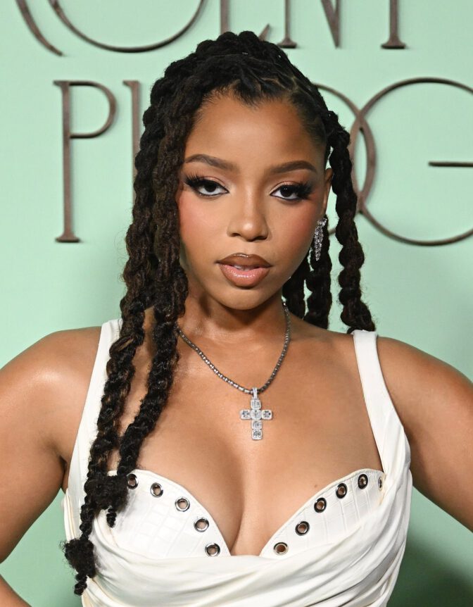 Chloe Bailey Curves Busty Gala Look Red Carpet