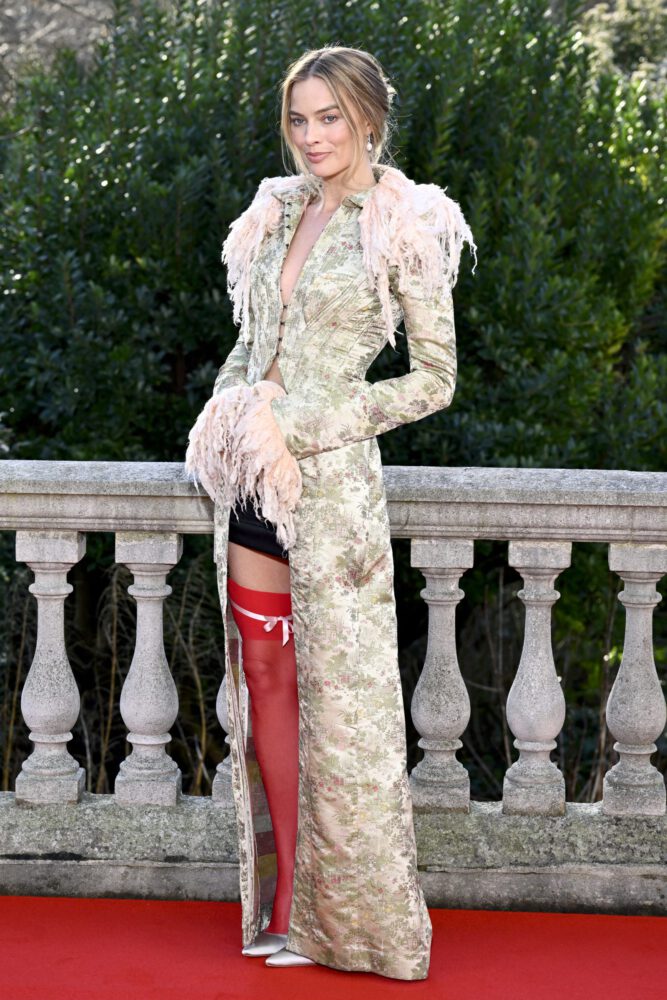 Margot Robbie Wuthering Heights Photocall Red Garters Cleavage