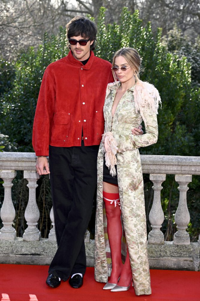 Margot Robbie Wuthering Heights Photocall Red Garters Cleavage