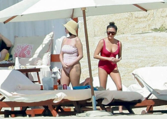 Selena Gomez Cheeky Pink Swimsuit Curves Cabo Beach