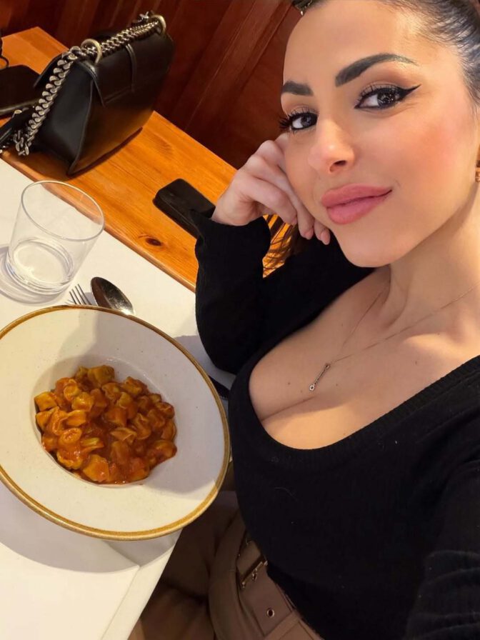 Maddalena Cabizzosu Beauty Big Cleavage Boobs