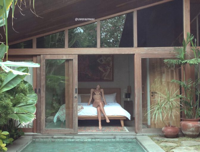 Emily Feld Nude Look Livefast Mag
