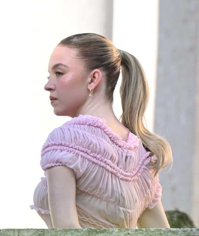 Sydney Sweeney Busty Pink Dress Portugal Kerastase