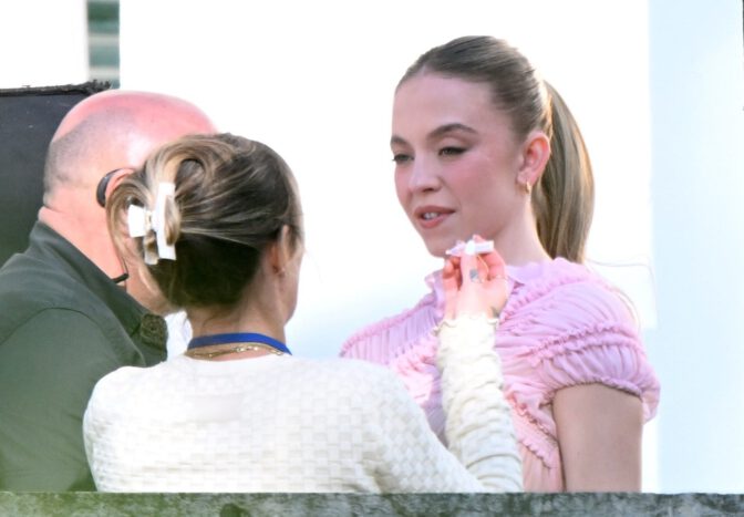 Sydney Sweeney Busty Pink Dress Portugal Kerastase