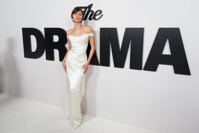 Zendaya Sexy White Silk Dress The Drama Premiere