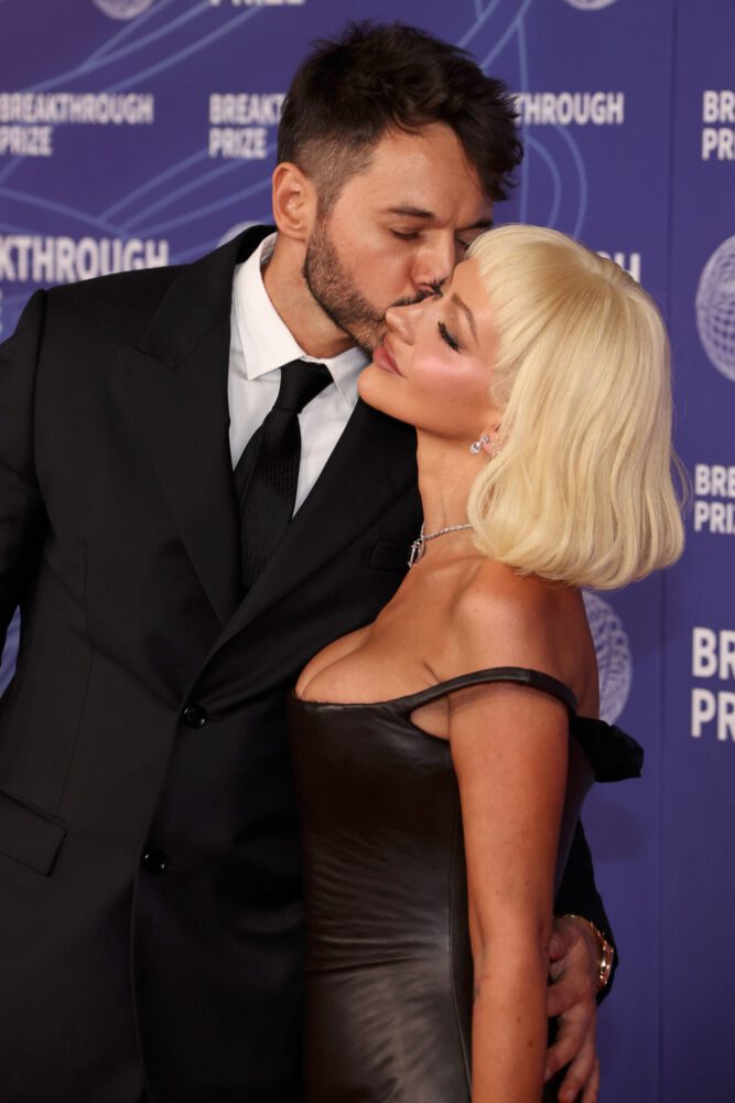 Christina Aguilera Black Leather Cleavage Breakthrough Prize