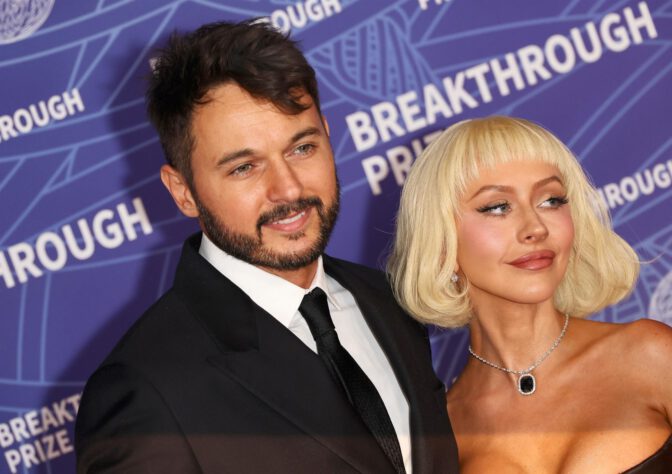 Christina Aguilera Black Leather Cleavage Breakthrough Prize
